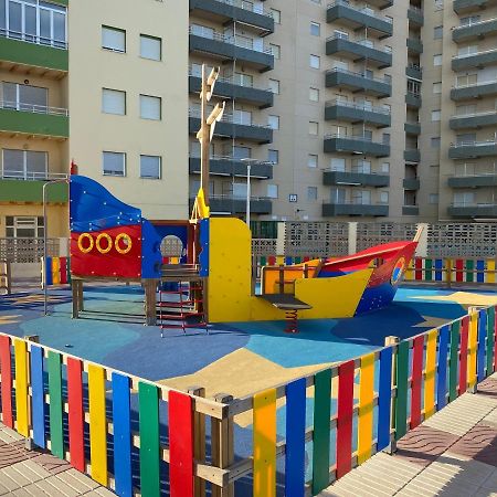 Beachfront And Bright Apartment Mareny Barraquetas エクステリア 写真