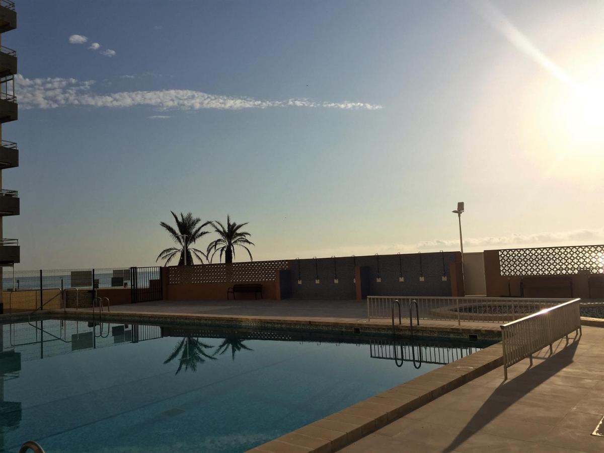 Beachfront And Bright Apartment Mareny Barraquetas エクステリア 写真